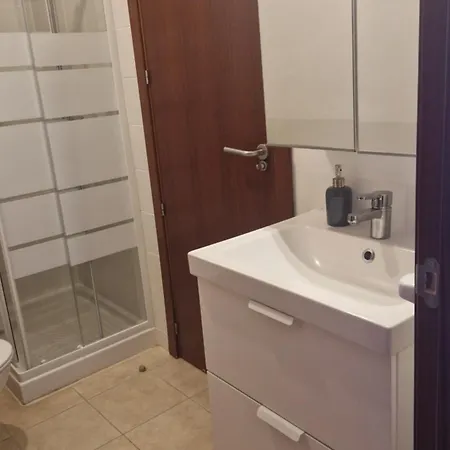 Malvasia Apartment *